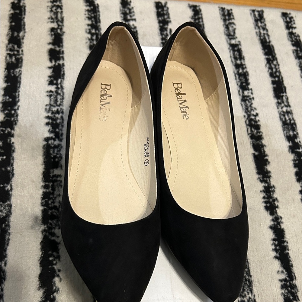 Bella Marie Classic Black Flats